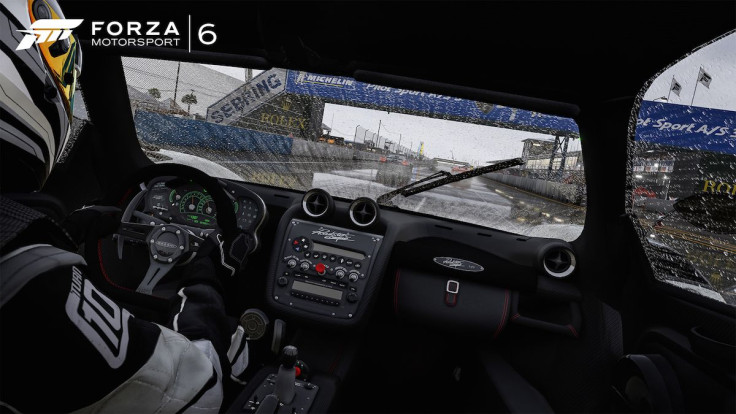Rain simulation on Forza 6