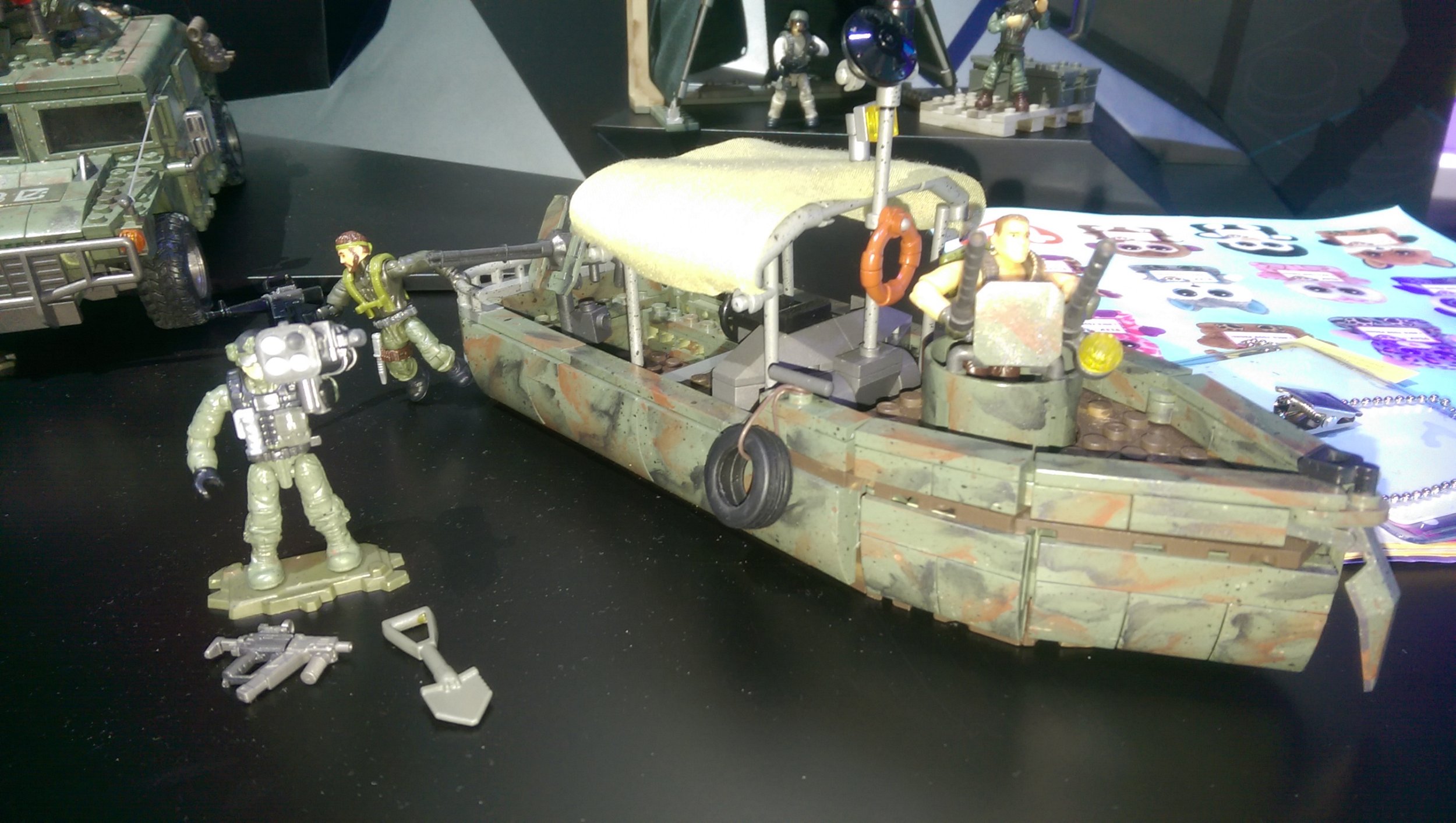 A boat in the Call of Duty Mega Blok set