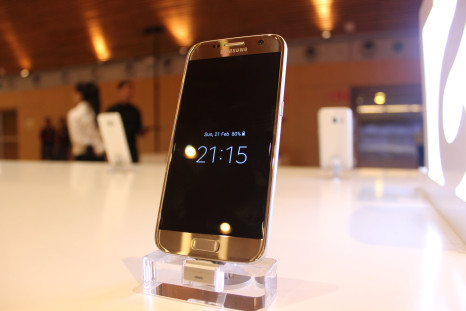 Gold Galaxy S7