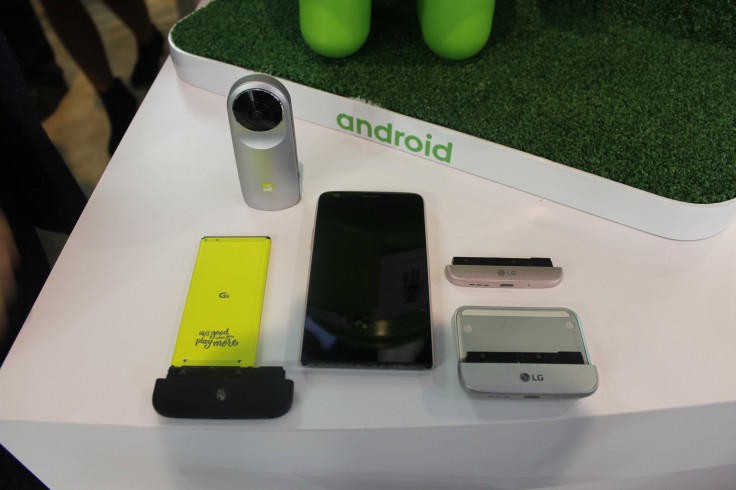 LG G5 with attachments and LG 360 VR camera 