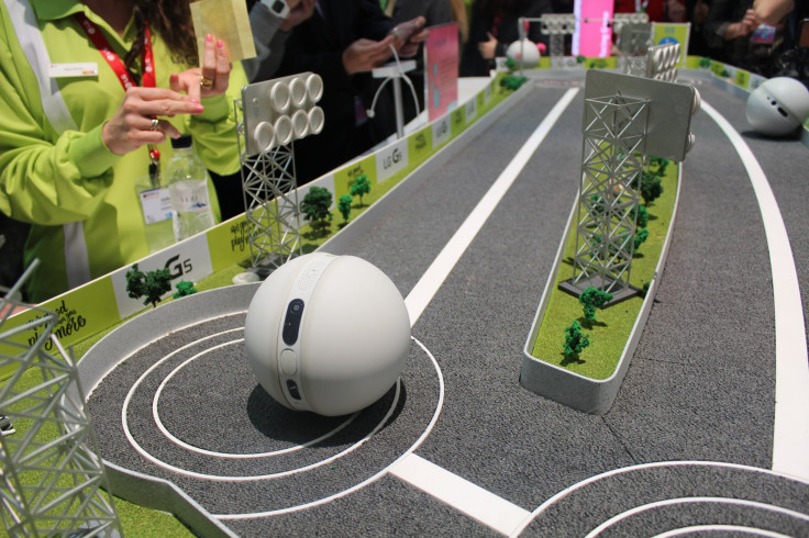 LG Rolling Bots on a racing track at the LG booth at MWC 2016.