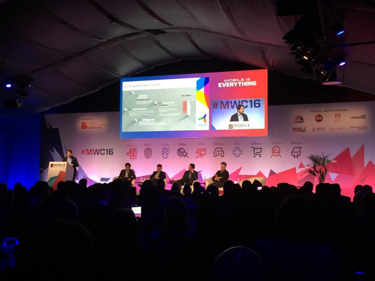 MWC held a forum on the future opportunities VR has in entertainment and gaming. 