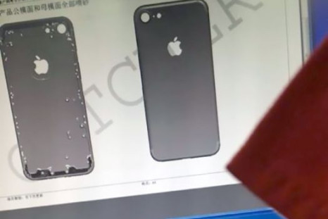 Render images of the iPhone 7 chassis have been leaked.