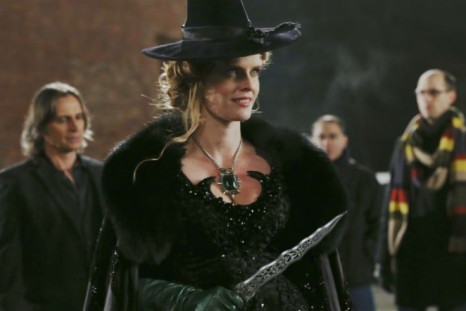"Once Upon a Time" Season 5 episode 19 preview shows sibling tension between key characters.
