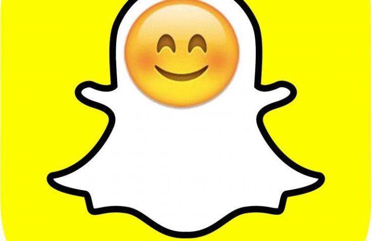 What does the new hourglass or timer emoji on Snapchat mean? Find out, here!