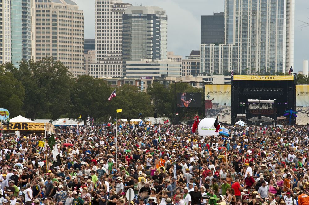 Austin City Limits 2016 Lineup And Tickets Headliners Include Radiohead, Kendrick Lamar And LCD