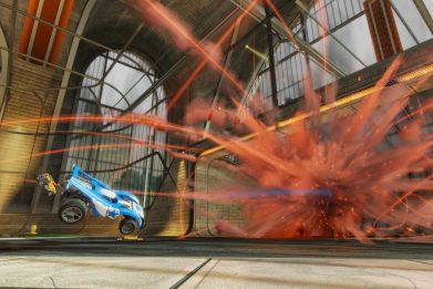 Rocket League's cross-platform support will extend to include the Xbox One this week. Find out when PC and Xbox One players will be able to face-off against one another in Rocket League.