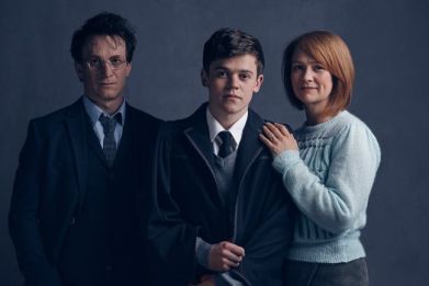 First public images from "Harry Potter and the Cursed Child" have been shared on the play's official Twitter. 