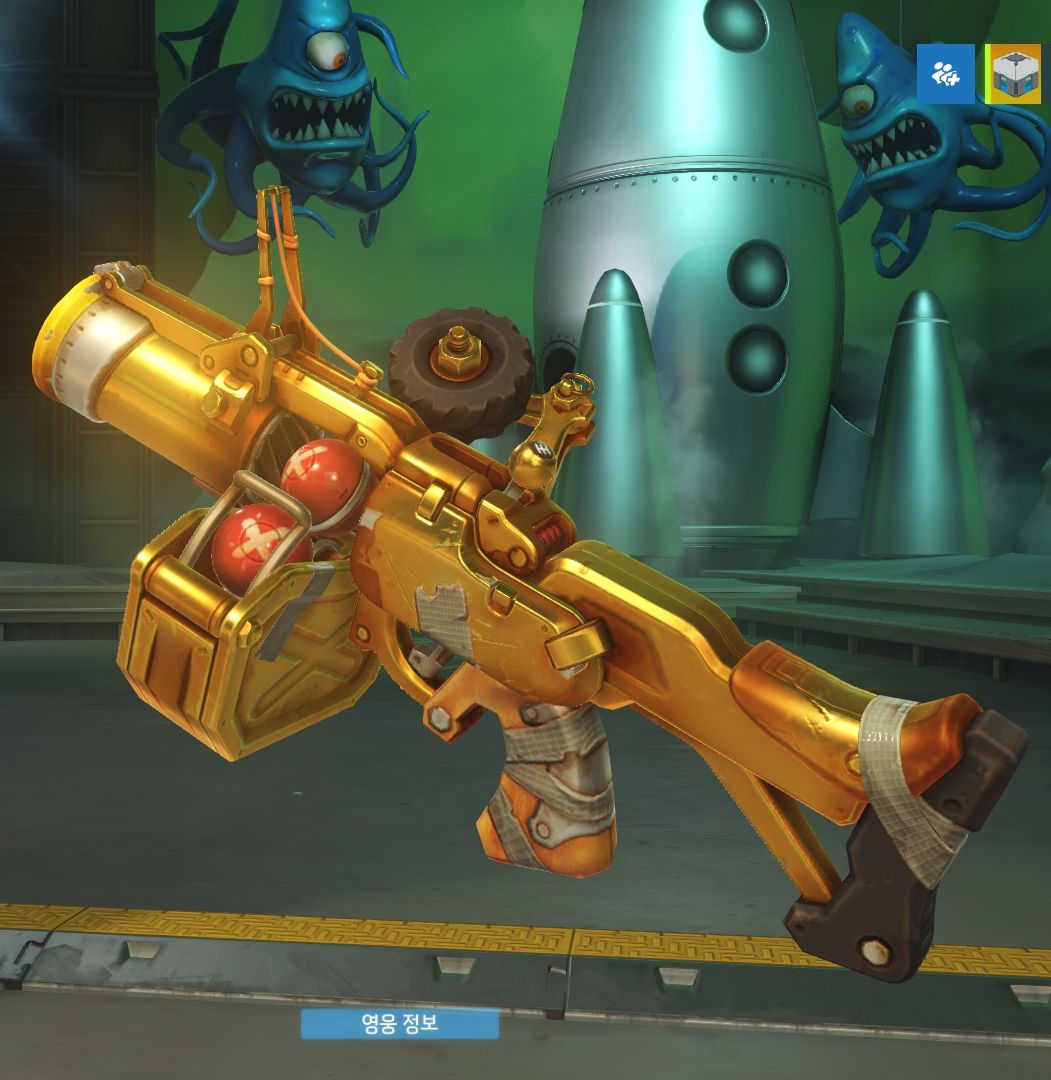 Junkrat has regular ammo in his golden gun