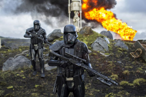 Death Troopers at war.