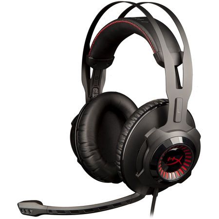 'HyperX Cloud Revolver' Review: Comfortable And Practicle For The