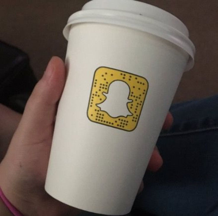Snap a photo of this snapcode with Snapchat's camera to get the secret Gilmore Girls filter.