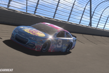 In the November DLC for NASCAR Heat Evolution, new paint schemes are being introduced along added spotter audio. 