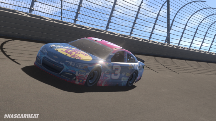 In the November DLC for NASCAR Heat Evolution, new paint schemes are being introduced along added spotter audio. 