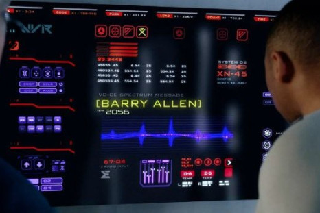 Barry sent a message to Rip Hunter from 2056, but Jax and Professor Stein the recording in the Waverider. 