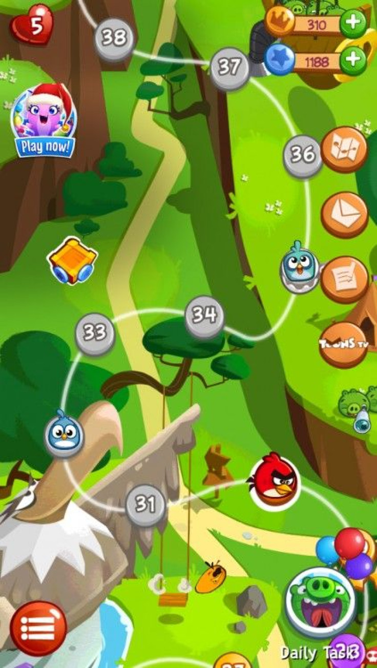 Gift boxes will be scattered throughout the map in 'Angry Birds Blast.' Open them to get some Silver!