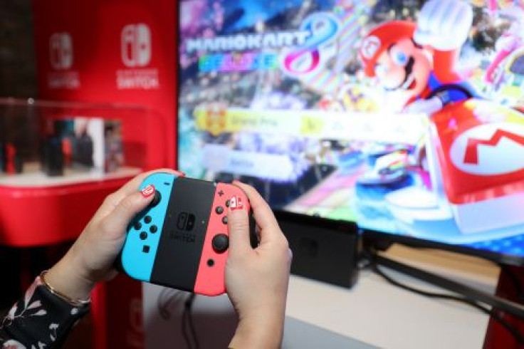 'Mario Kart 8' and the Nintendo Switch controller