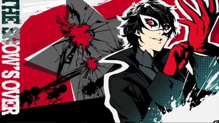 The 'P5' protagonist clears the battlefield with an All-Out Attack.