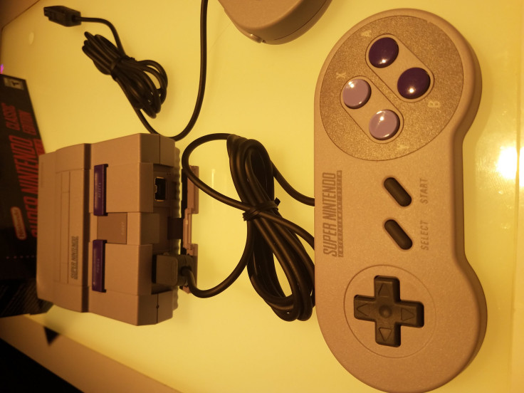 The wires of the Mini SNES look longer than the NES