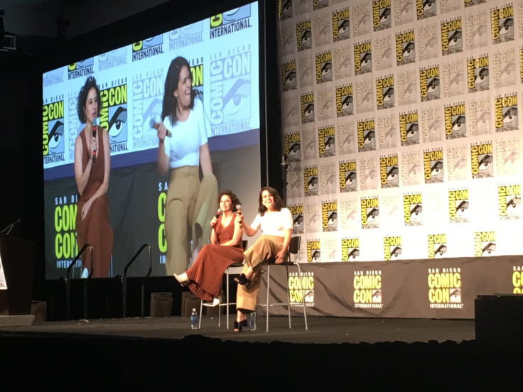 Ilana Glazer and Abbi Jacobson at the Broad City Panel at SDCC 2017.