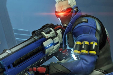 This is what Soldier: 76's weapon looks like normally, but not what it looks like in a recent Overwatch video