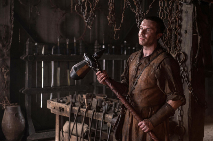 Gendry is a beast with a warhammer.