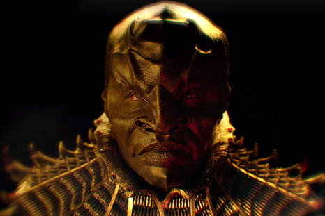 T'Kuvma hopes to unite the 24 warring Great Houses of the Klingon Empire with an appeal to the Klingon warrior identity.
