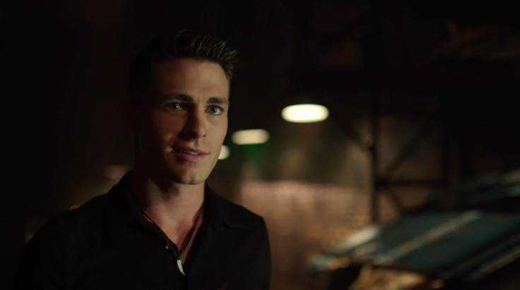 Roy started dating Thea, but she wanted him to stay away from Green Arrow.