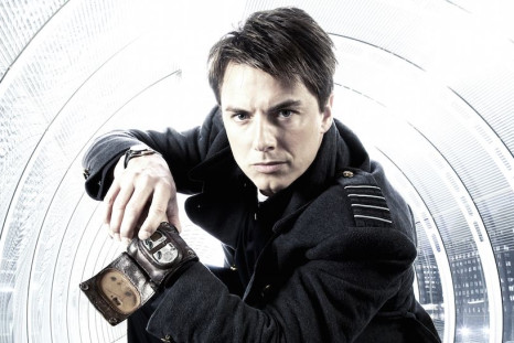 John Barrowman answers questions about Dr. Who at Heroes & Villains Fan Fest in NJ.