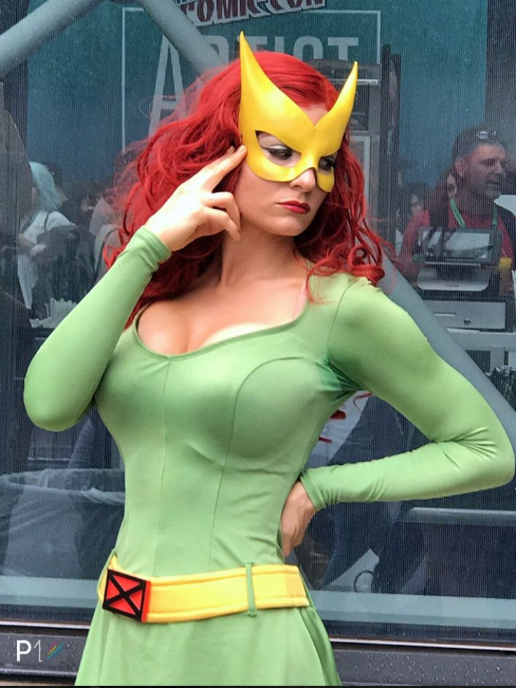Marvel Girl/Jean Grey Cosplay from NYCC2017
