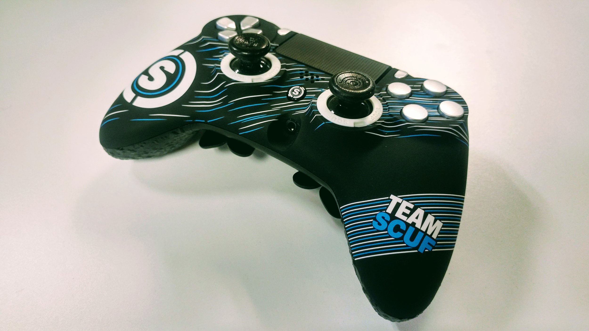 SCUF Impact PS4/PC Pro Gaming Controller Is A Customizable Masterpiece