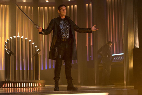Captain Gabriel Lorca (Jason Isaacs) is revealed to be a swaggering comic book villain in Star Trek: Discovery Episode 13, "What's Past Is Prologue."