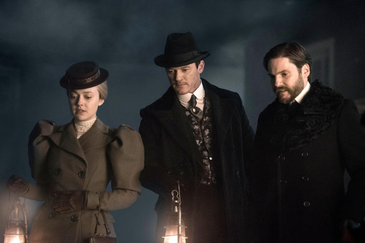 Howard, Moore and Dr. Kreizler have a new victim to inspect in The Alienist episode 3, "Silver Smile."