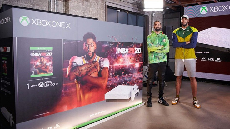A special edition bundle for NBA 2K20 and the Xbox One X is officially announced by NBA Superstar Anthony Davies.