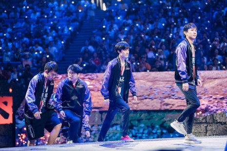 PSG.LGD & Vici Gaming set to face-off in next round.