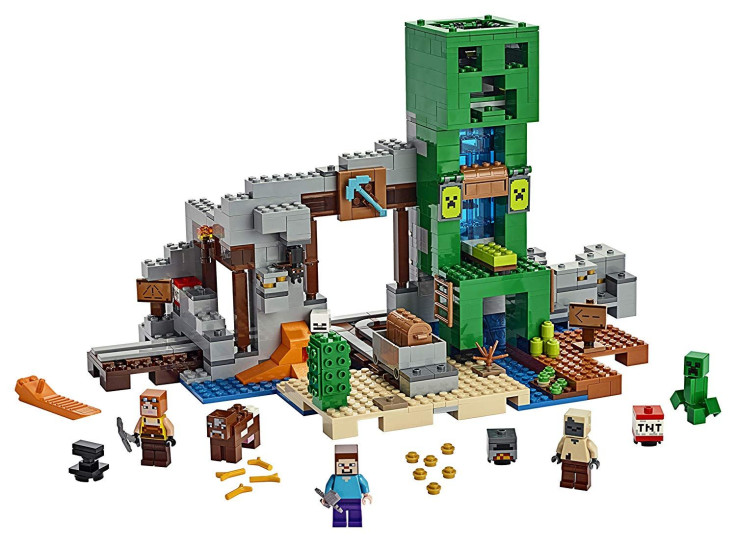 Minecraft LEGO Set
