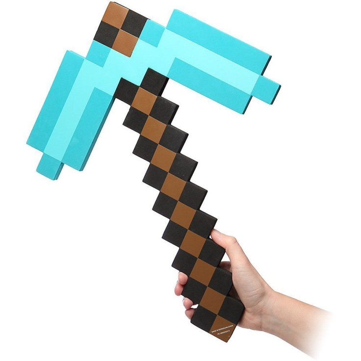 Foam Diamond Pickaxe