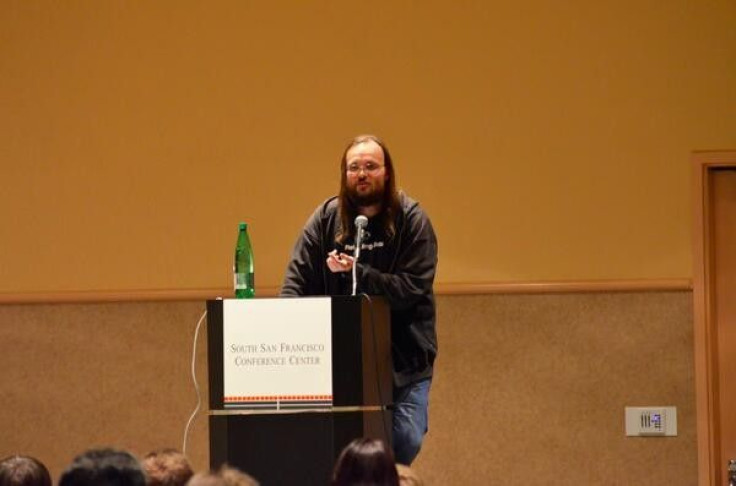 Saurik closes JailbreakCon with a talk on education and Jailbreaking. (Photo: @iCarbonsdotcom)