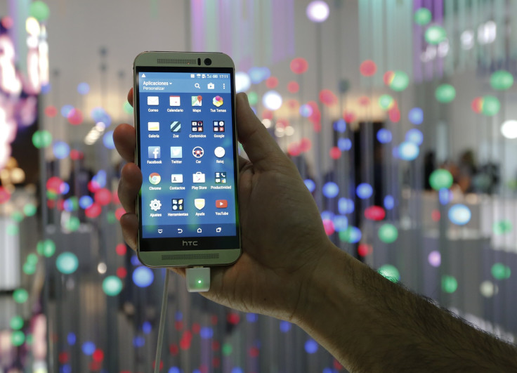 In a program that will make iPhone owners seethe with jealousy, HTC will replace broken HTC One M9 smartphones for free even if it was the owner’s fault. The ‘UH OH Protection’ covers cracked screens, water damage and even switching carriers.