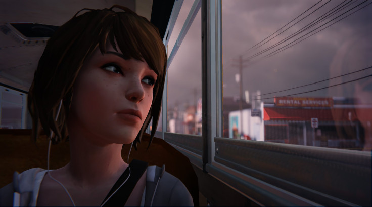 Max taking the bus in Life Is Strange Episode 2.